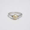 Bague perle de culture vintage