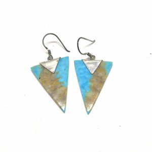 GRANDE - Boucles d'oreille en turquoise naturelle en forme de triangle